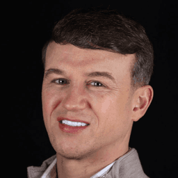 Dr Robbie Hughes